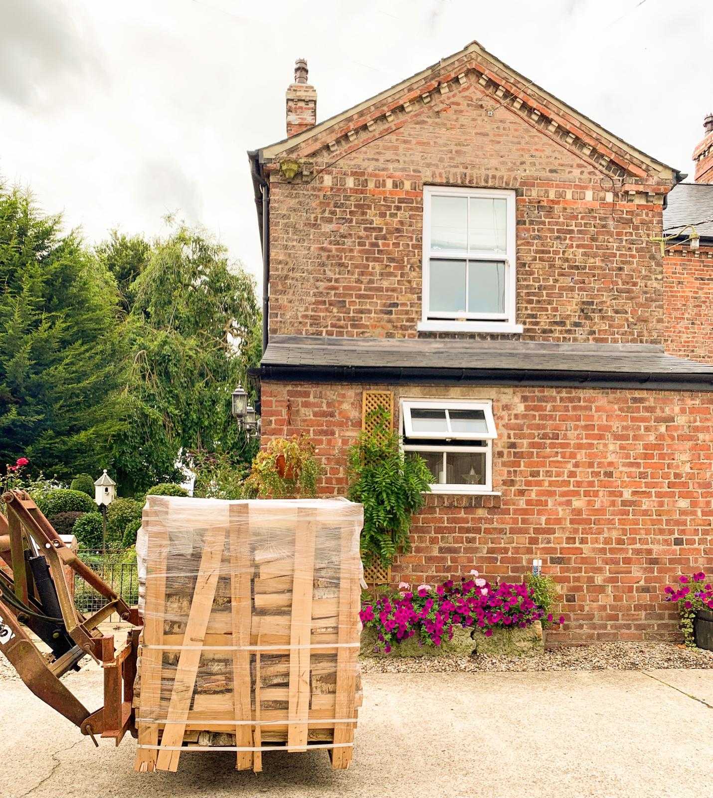 firewood.co.uk-main-background.webp